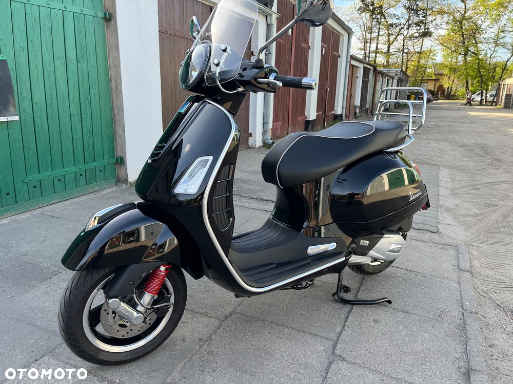 Vespa GTS - 1