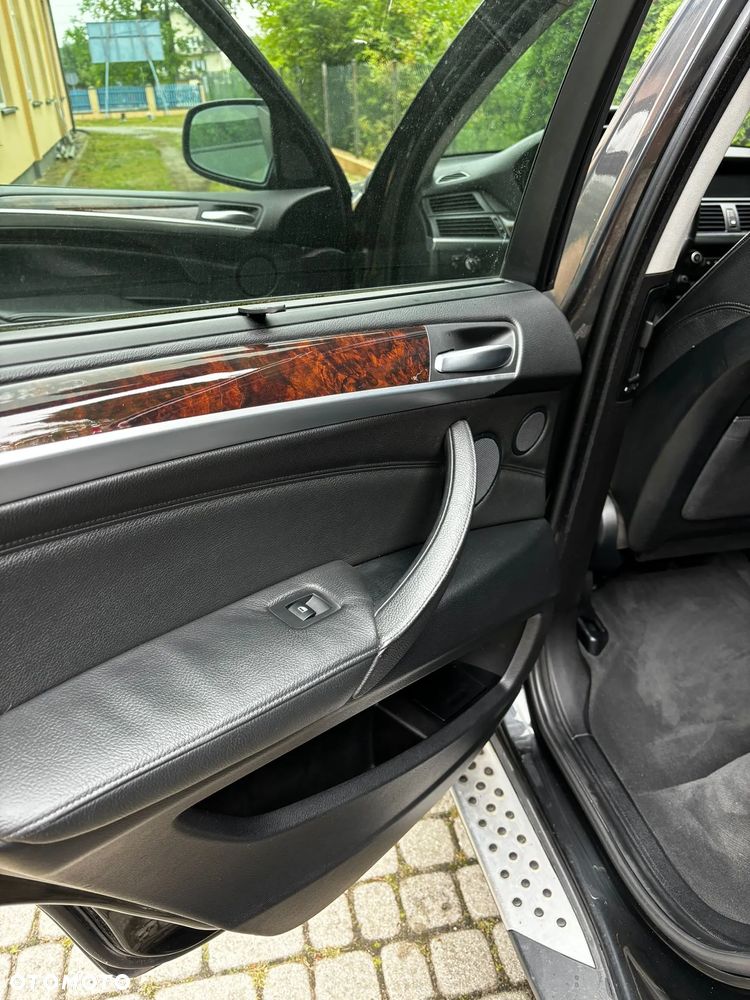 BMW X5 3.0si - 3