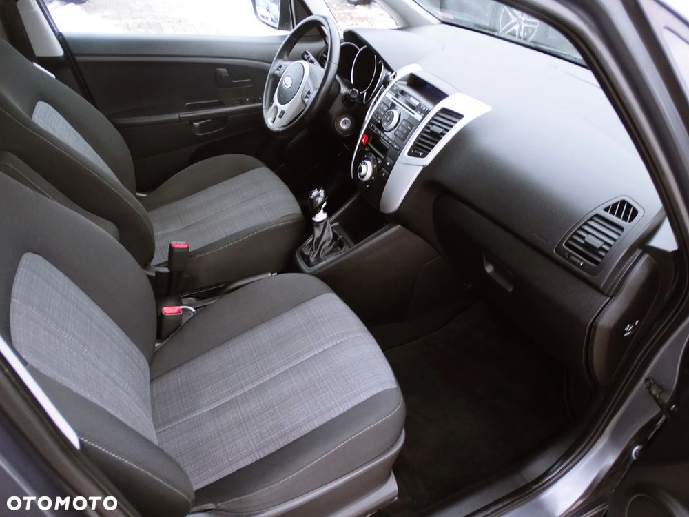 Kia Venga 1.4 CRDi 90 Business Line - 26