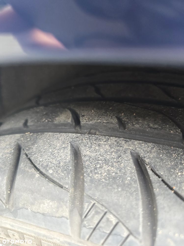BMW Seria 3 318d Sport Line Shadow - 29