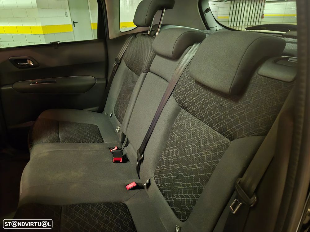Peugeot 3008 1.6 e-HDi Style 2-Tronic - 27