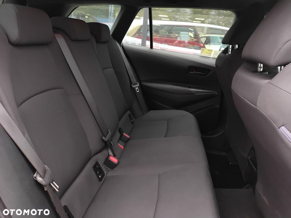Toyota Corolla - 18