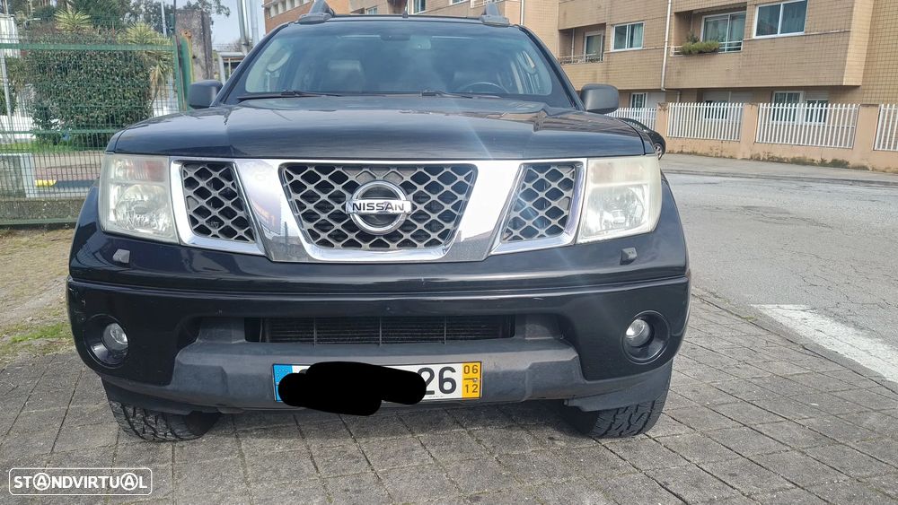 Nissan Navara 2.5 dCi CD LE Premium - 4
