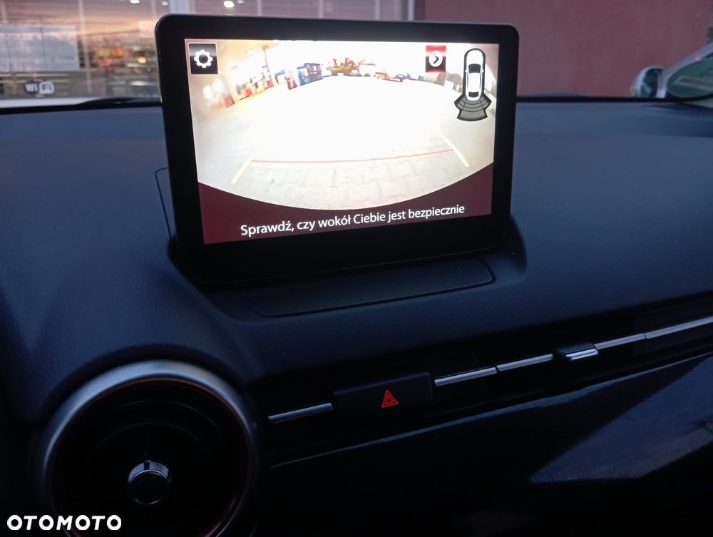 Mazda 2 Hybrid e-SKYACTIV G 90 M Homura - 18
