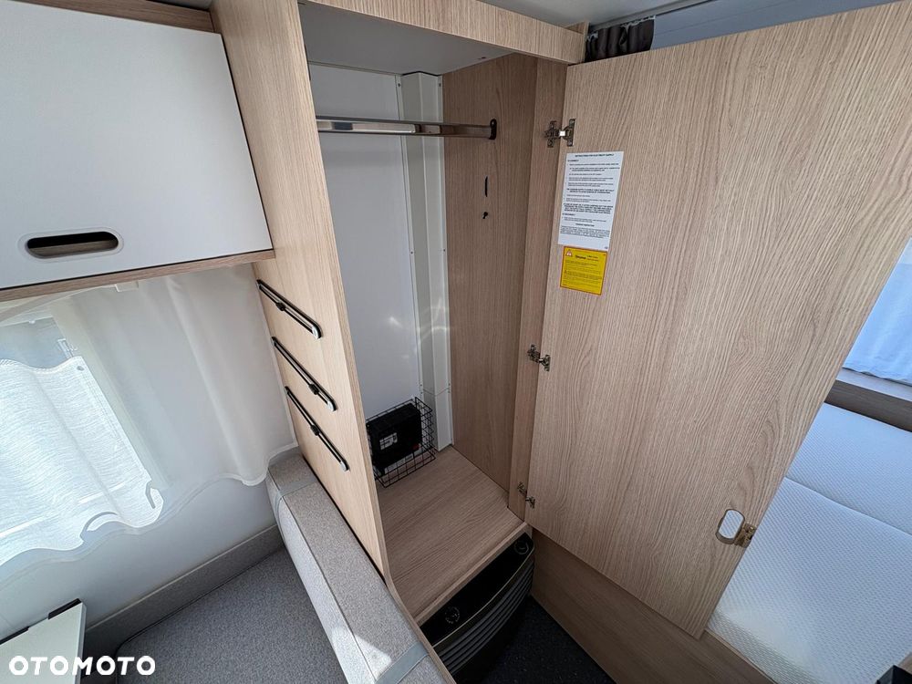 Adria Aviva 400 PS - 12