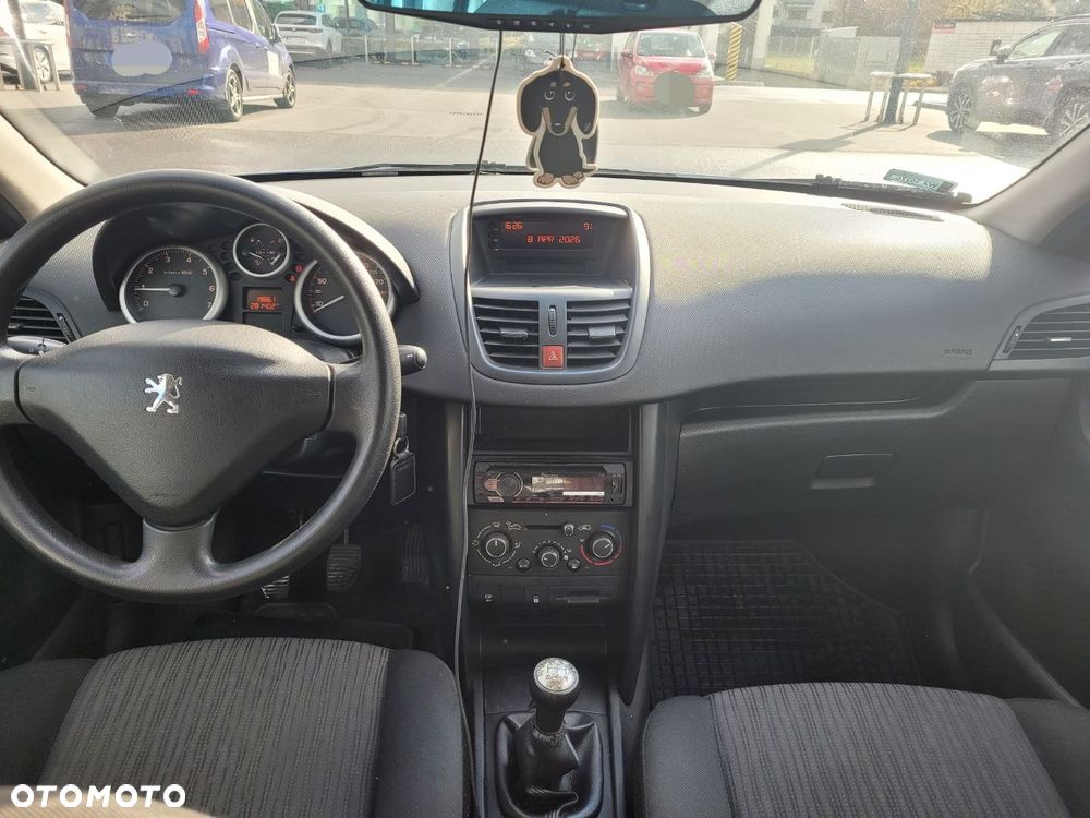 Peugeot 207 1.4 Trendy - 9