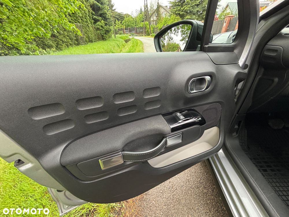 Citroën C3 1.2 PureTech Max EAT6 - 12