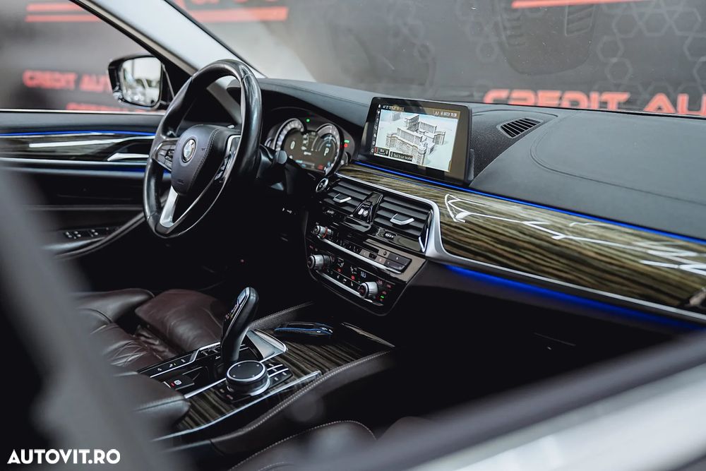 BMW Seria 5 530e AT PHEV - 35