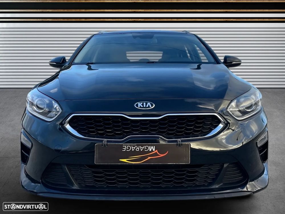 Kia Ceed SW 1.6 CRDi TX+SRF 7DCT - 11