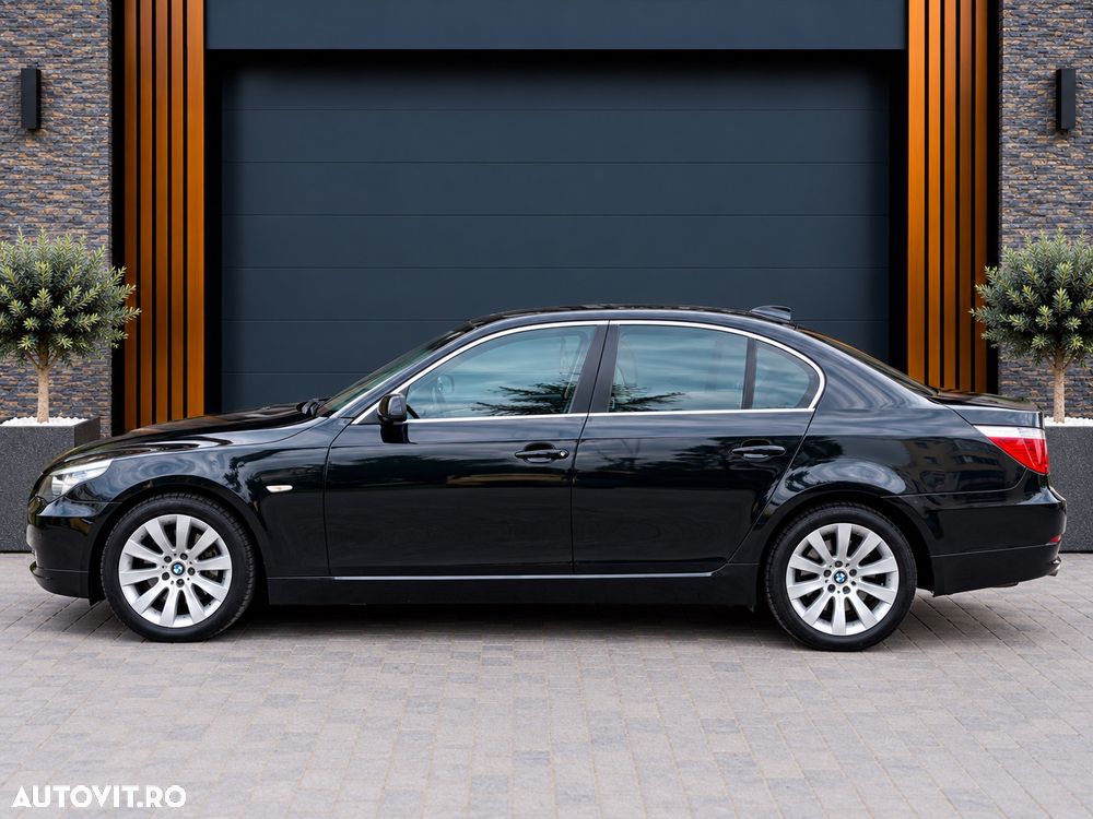 BMW Seria 5 520d Edition Lifestyle - 9
