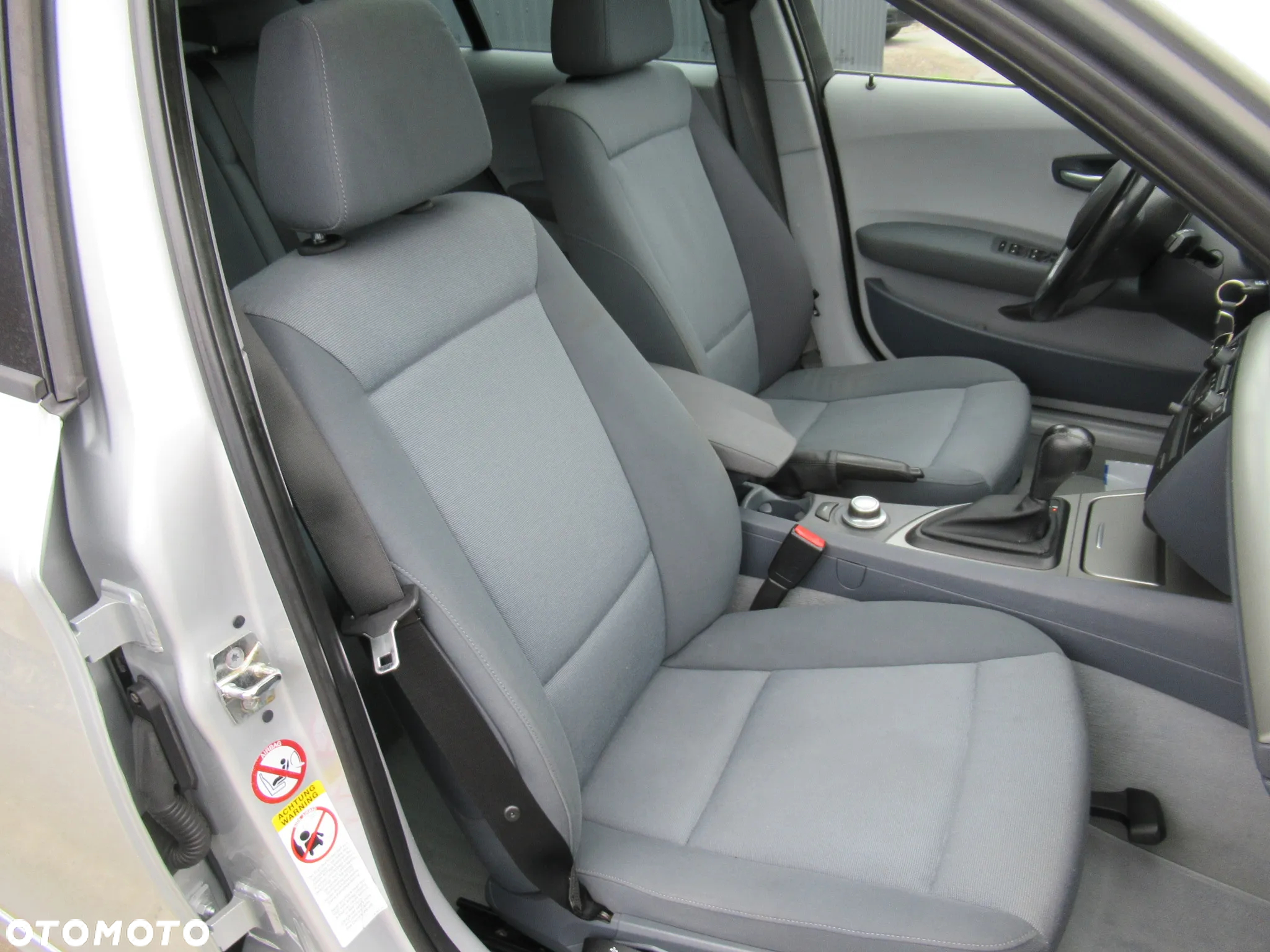 BMW Seria 1 - 18