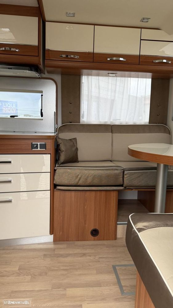 Fleurette Magister 74 LMF c.central e basculante - 56