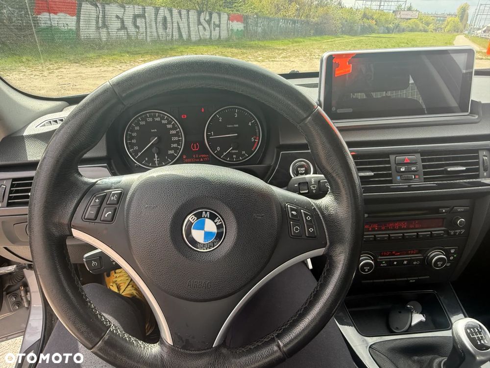 BMW Seria 3 - 11