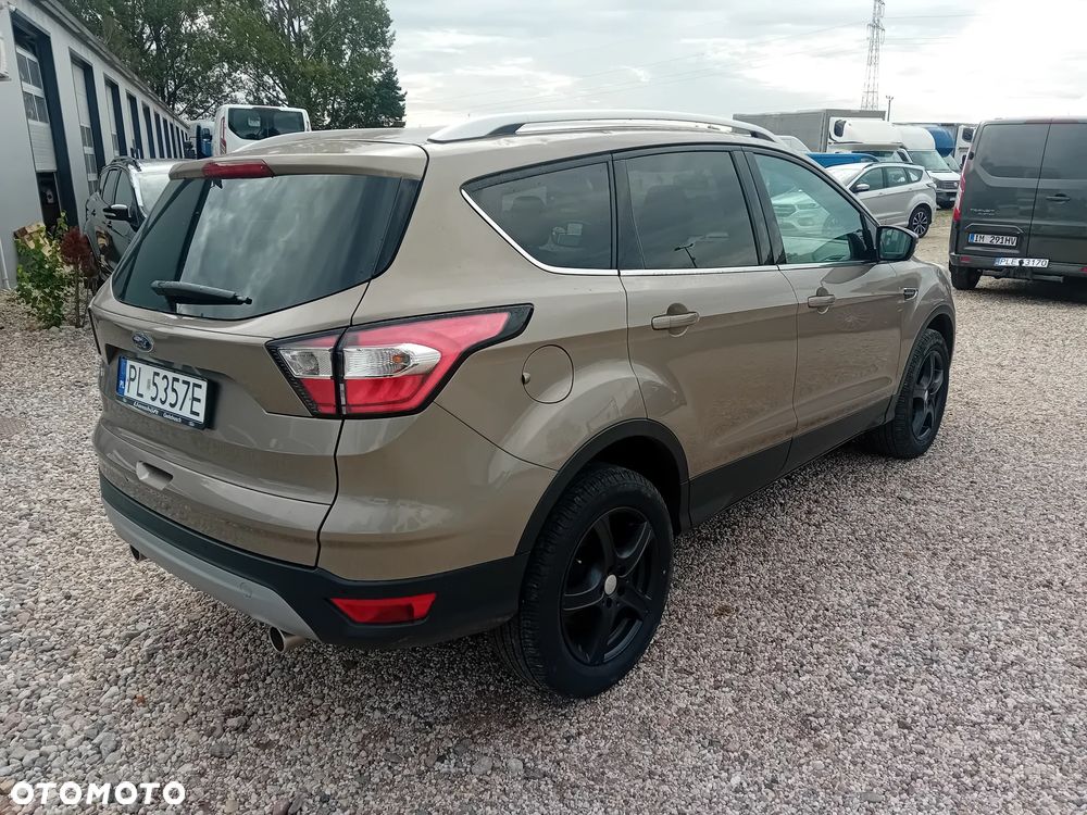 Ford Kuga - 5