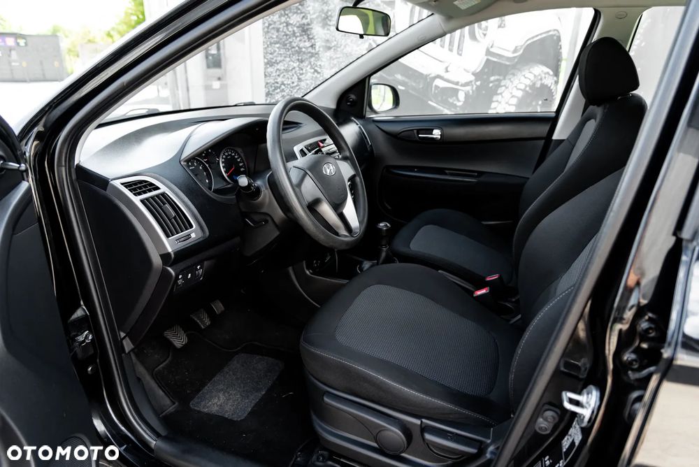 Hyundai i20 1.25 Classic + - 16