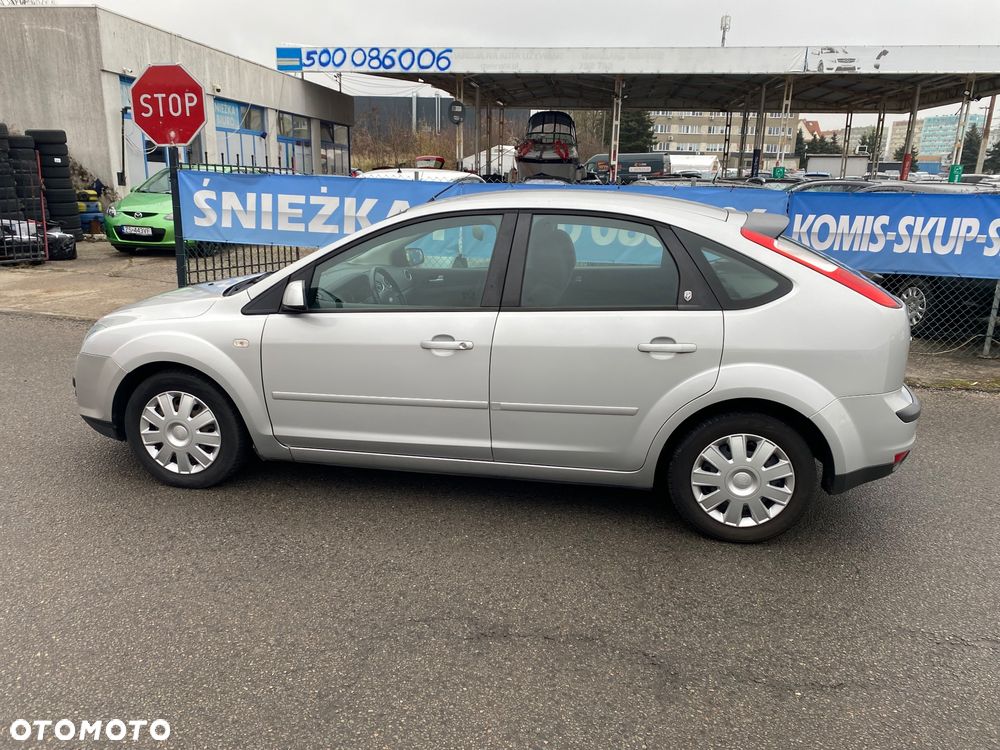 Ford Focus 1.6 Ti-VCT Titanium - 15