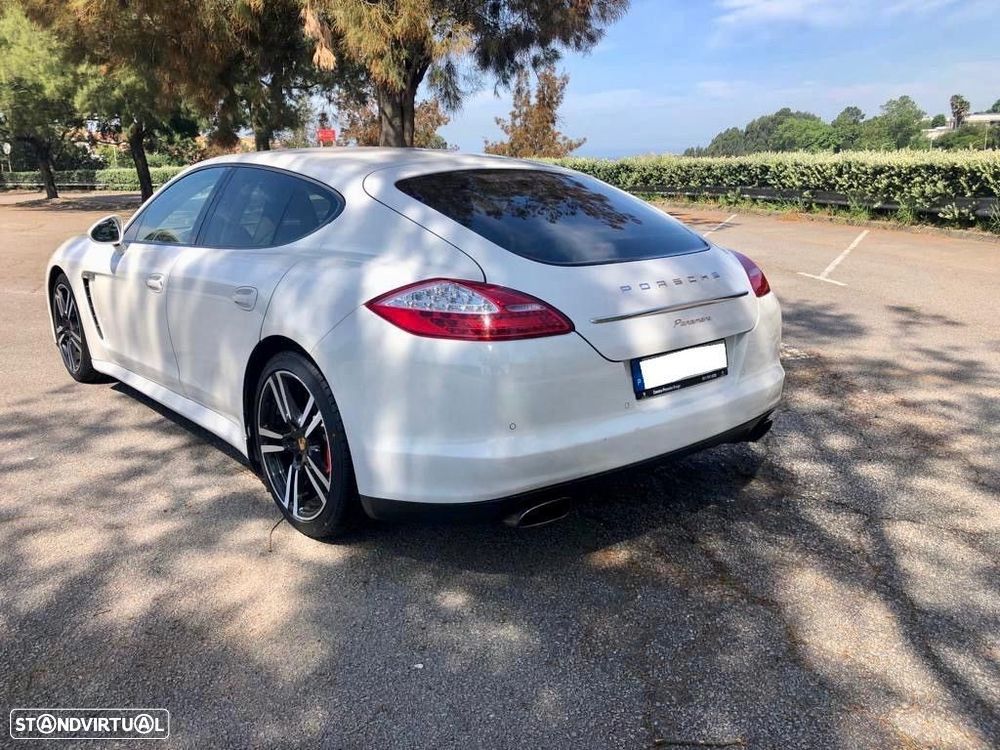 Porsche Panamera Platinum Edition - 6