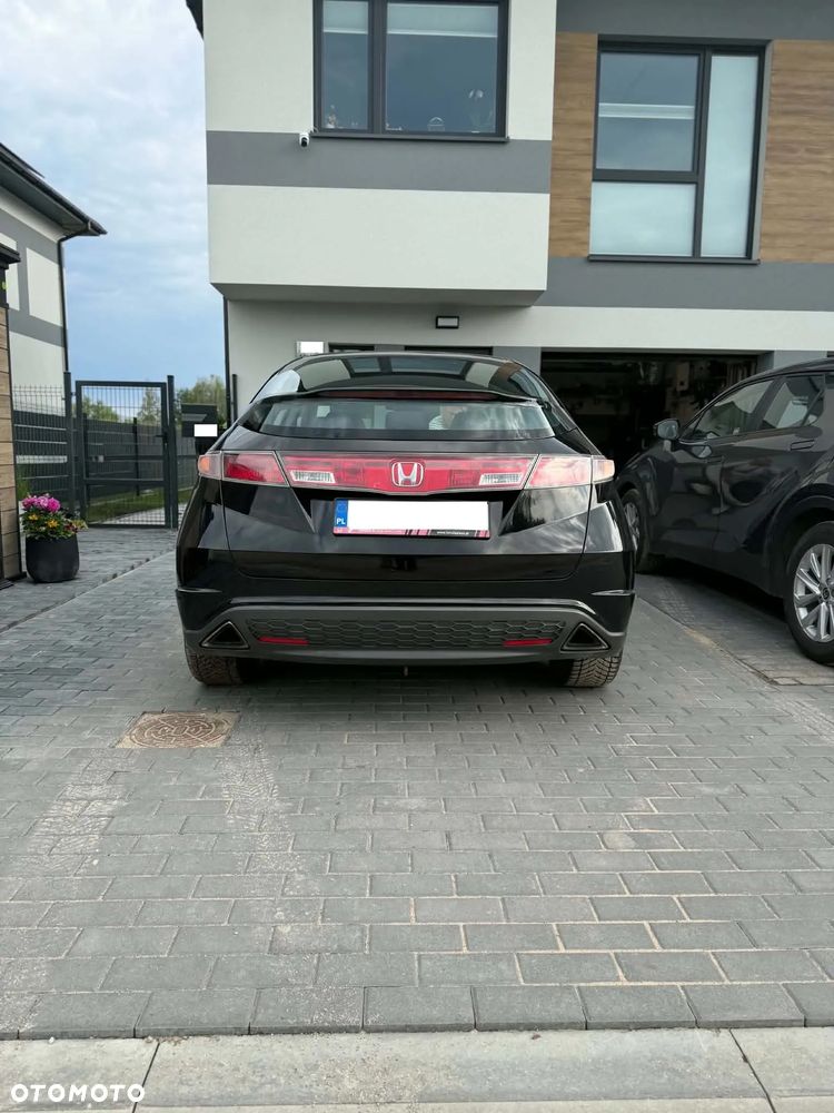 Honda Civic 1.8 Comfort - 3