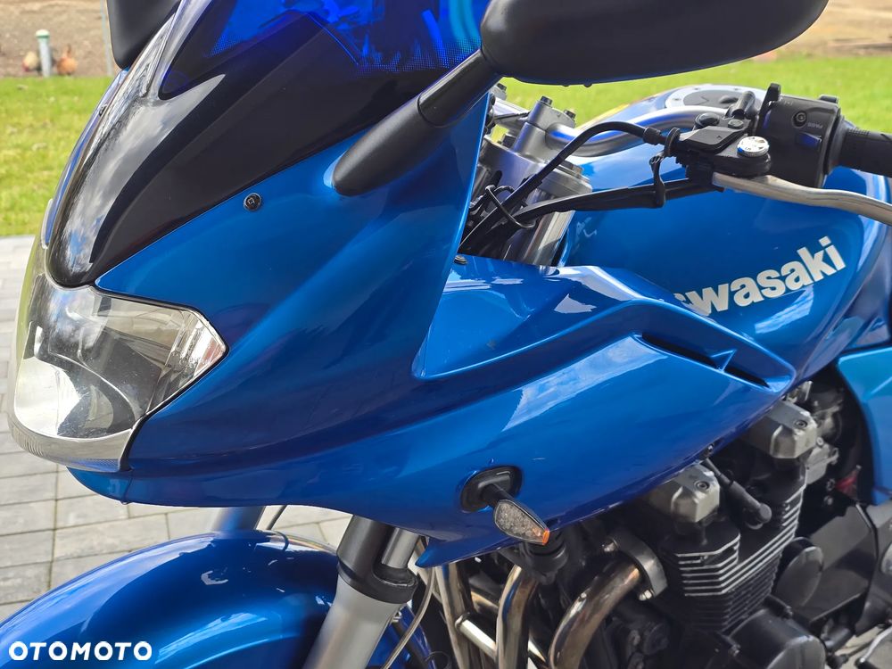 Kawasaki ZR - 25