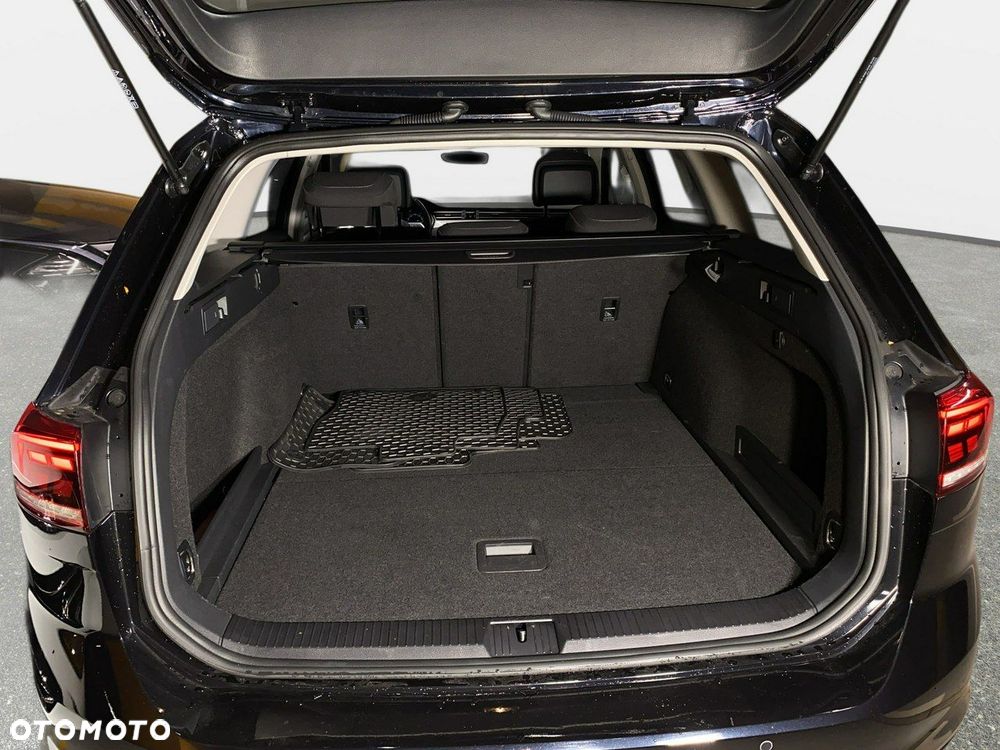 Volkswagen Passat Variant - 19