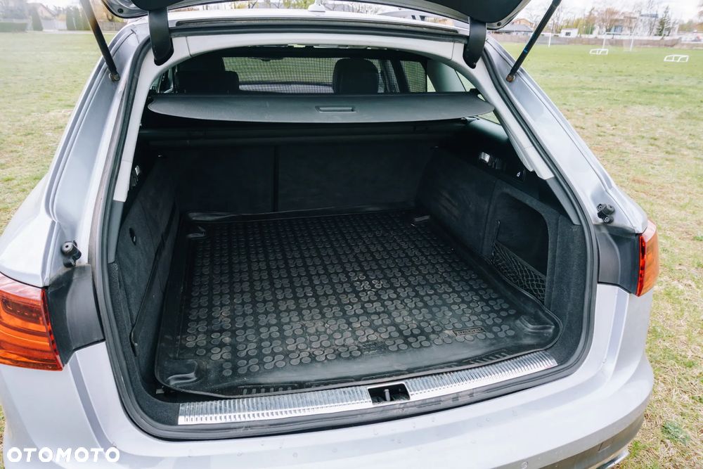 Audi A6 Allroad ver-standard - 9
