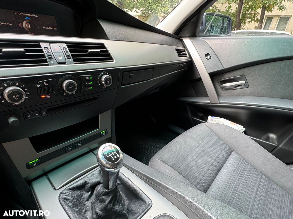 BMW Seria 5 520d - 10