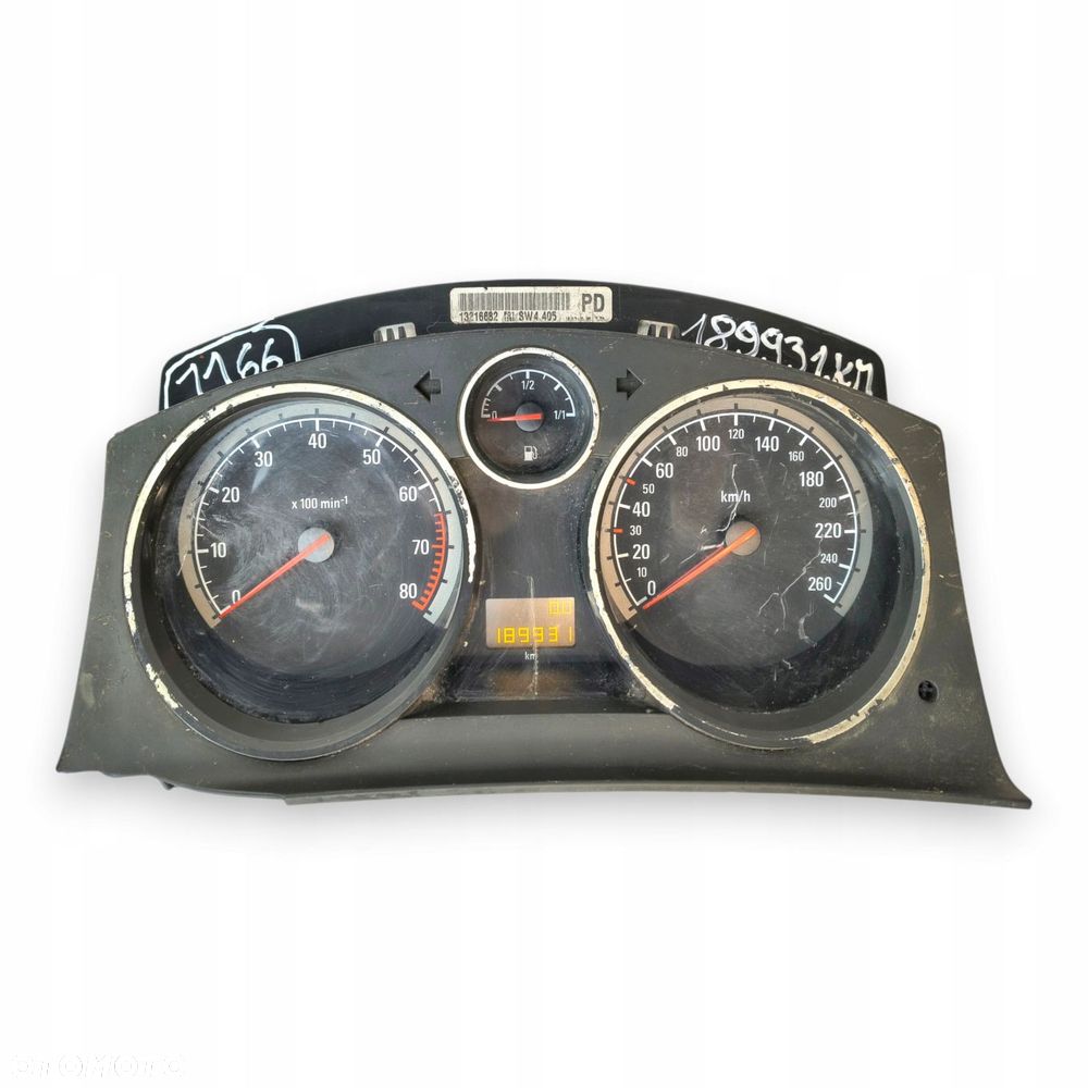 LICZNIK ZEGARY 13216682 PD Opel Astra H Zafira B 1.6 1.8 B 189 931km europa - 1