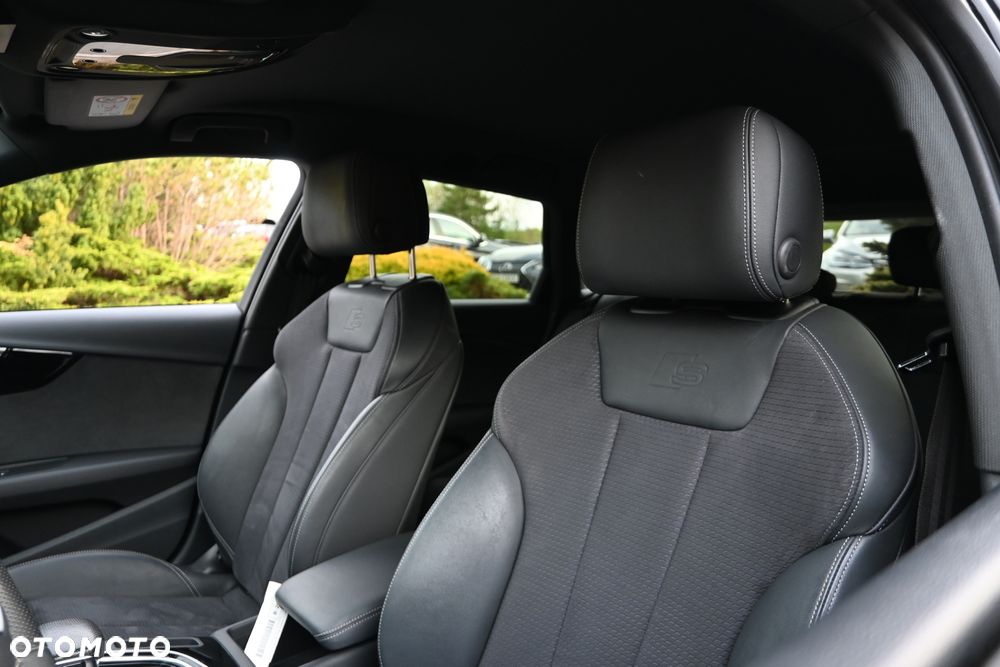 Audi A4 Avant 40 TFSI S tronic S line - 34