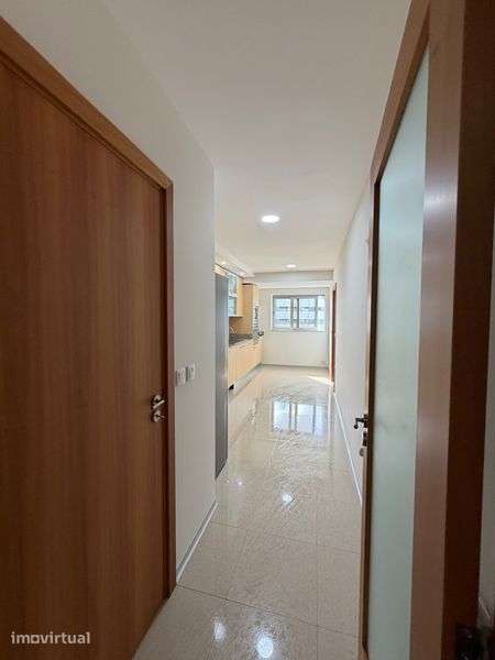 Apartamento T3 remodelado - Grande imagem: 3/12
