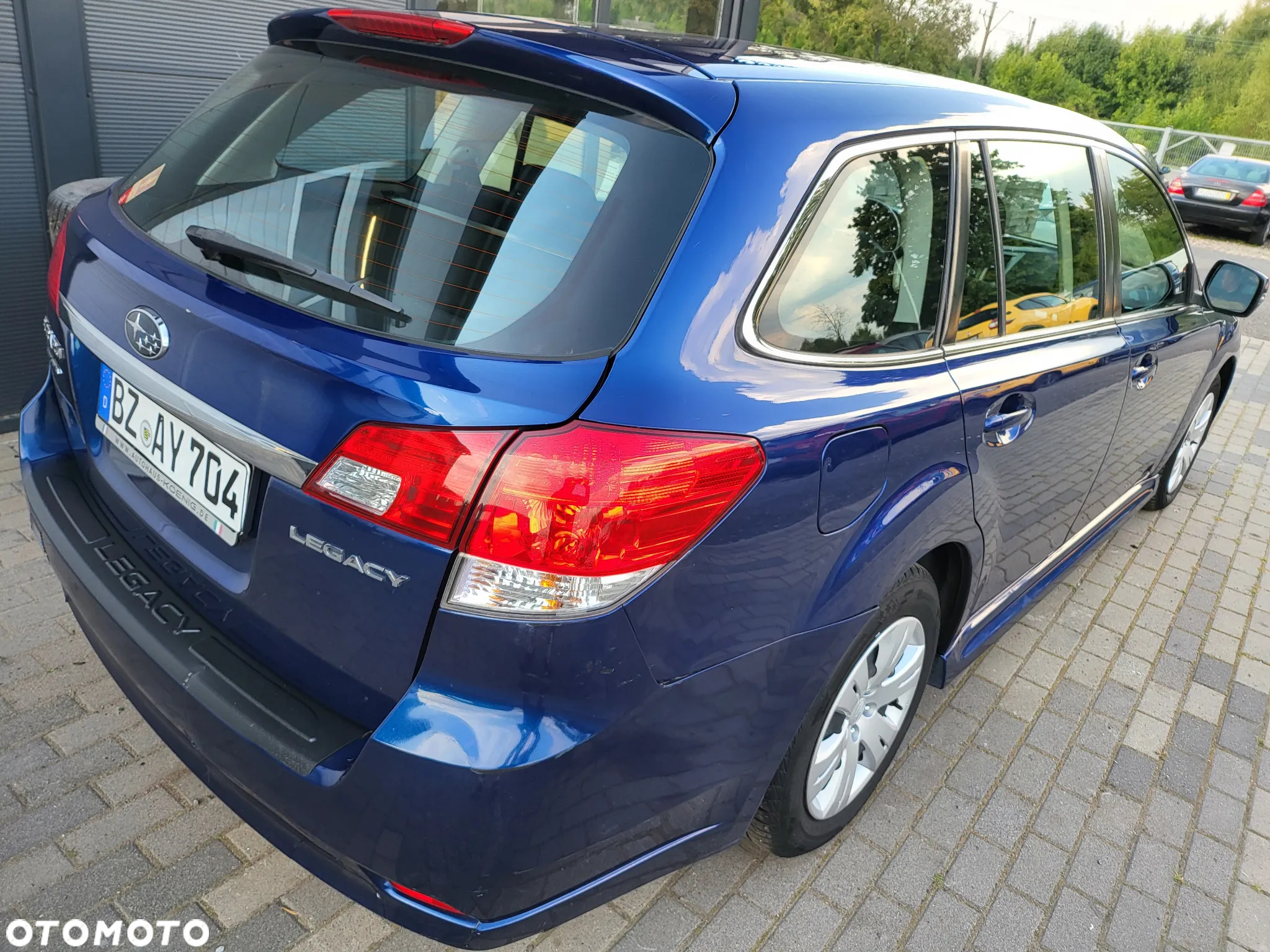 Subaru Legacy - 26