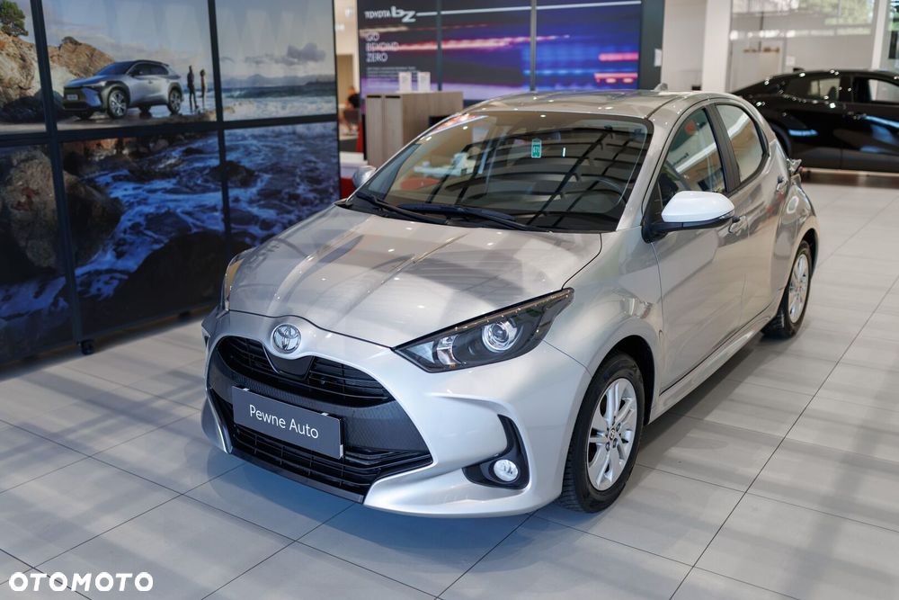 Toyota Yaris 1.5 Comfort - 11