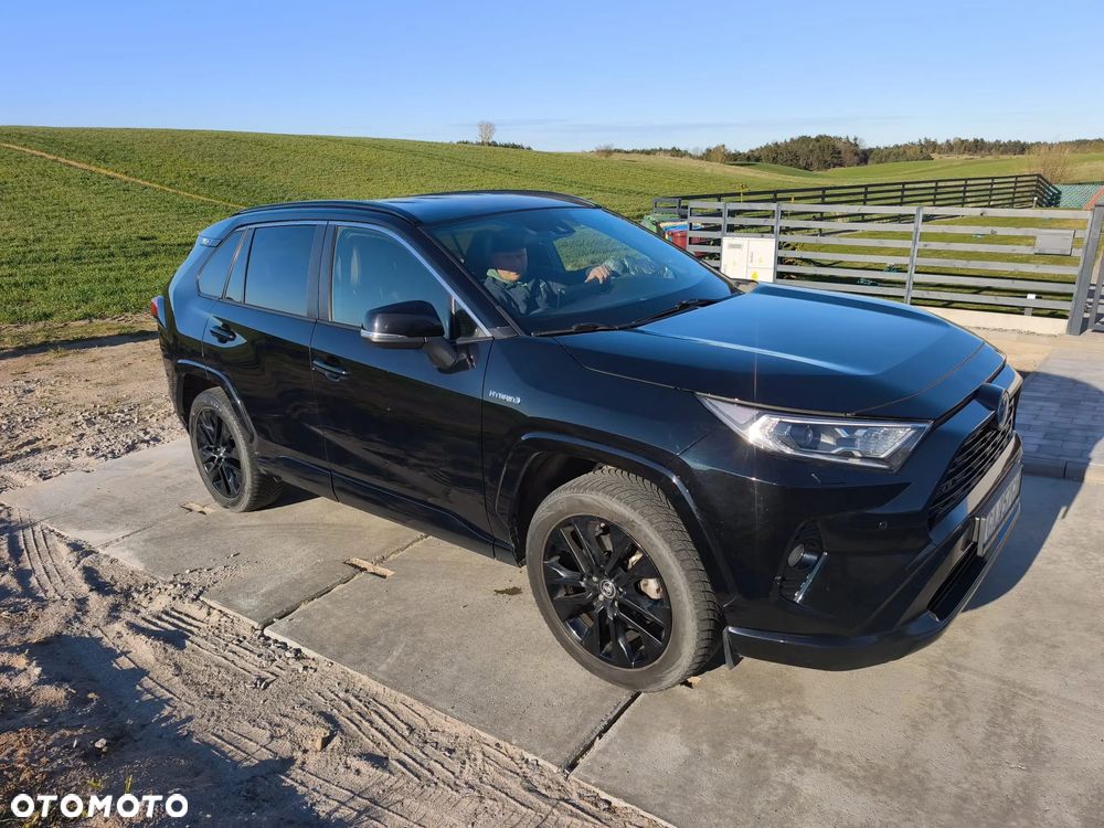 Toyota RAV4 2.5 Hybrid Black Edition by JBL 4x4 - 32