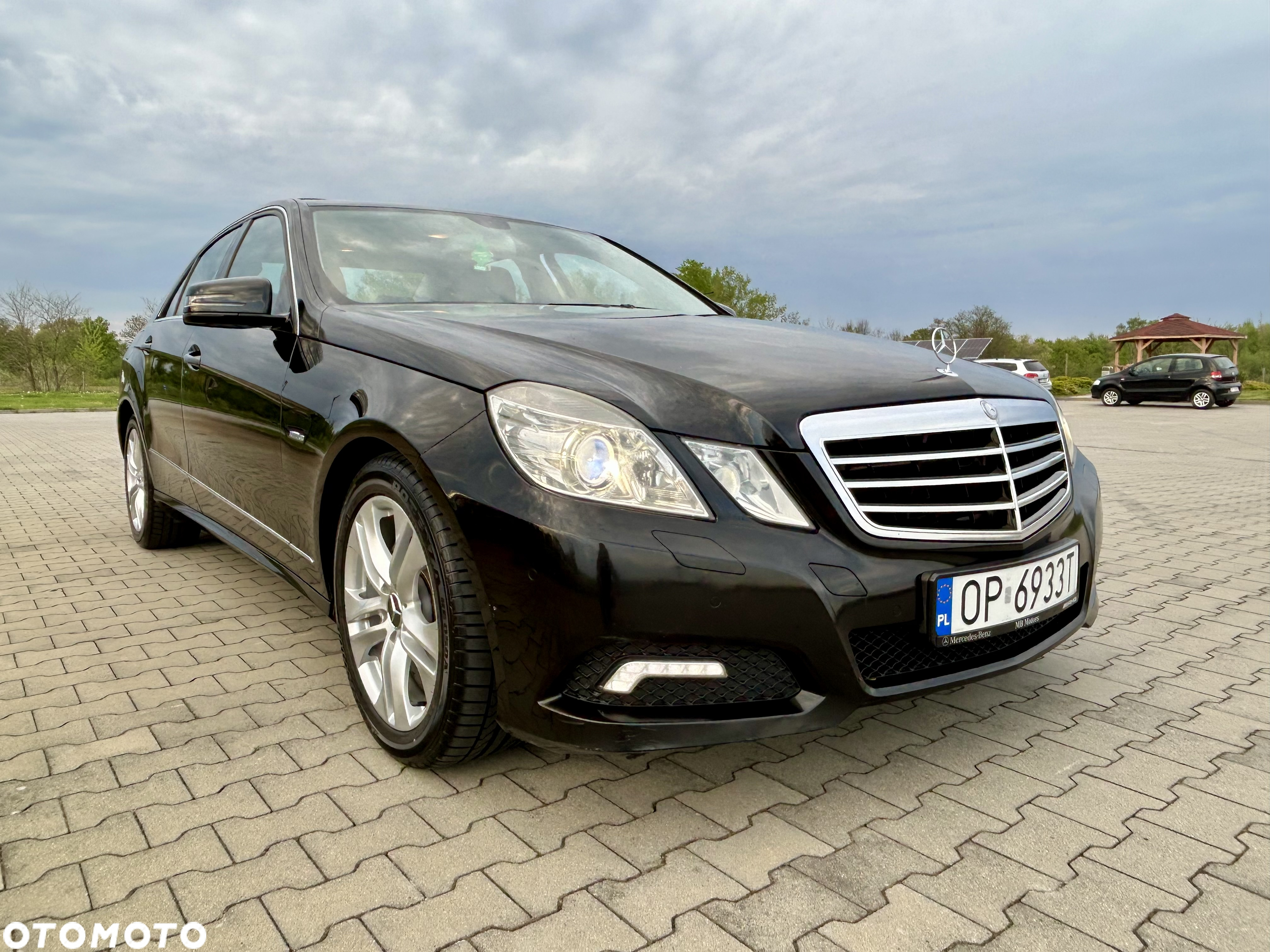 Mercedes-Benz Klasa E 350 CDI BlueEff Avantgarde - 13