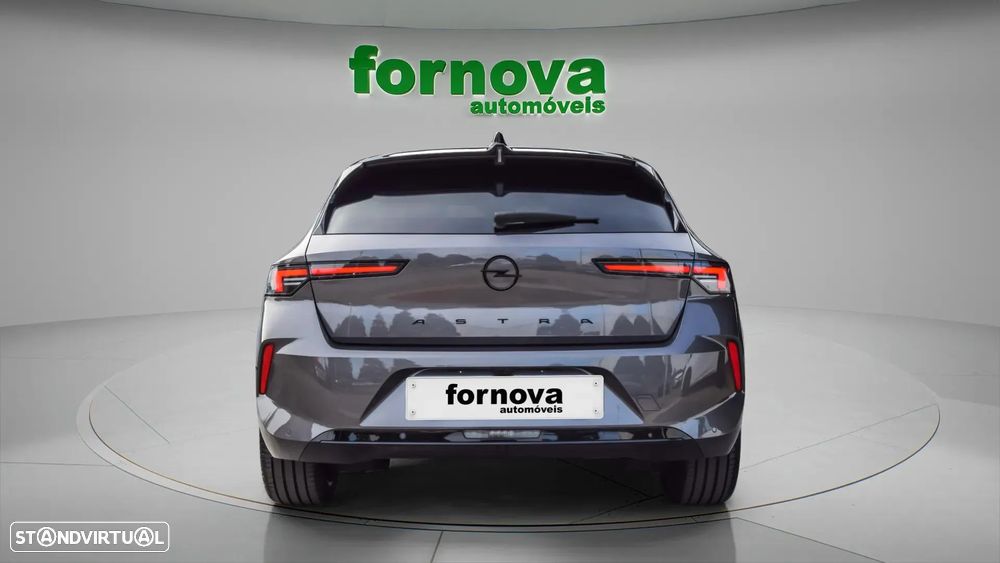 Opel Astra 1.2 T GS Line Aut. - 9