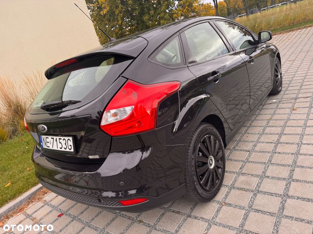 Ford Focus - 8