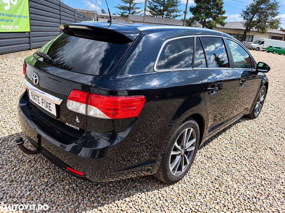 Toyota Avensis - 4