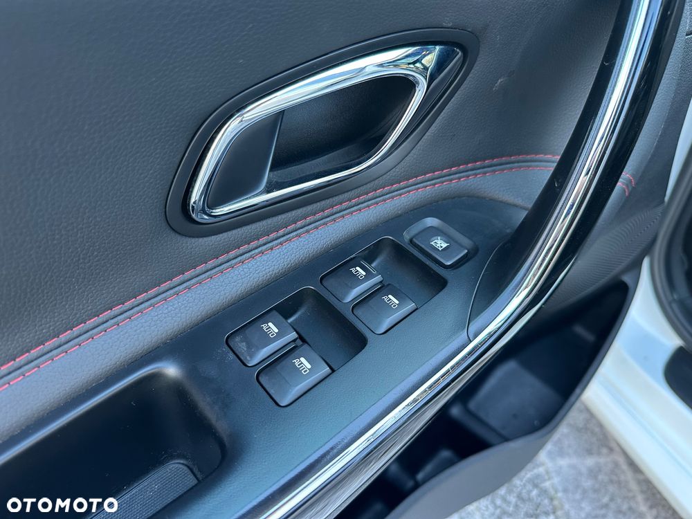 Kia Ceed 1.6 T-GDI GT-Challenge - 26