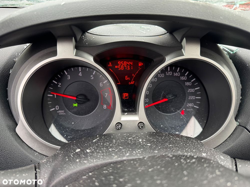 Nissan Juke 1.6 DIG-T ALL-MODE 4x4i CVT Tekna - 9