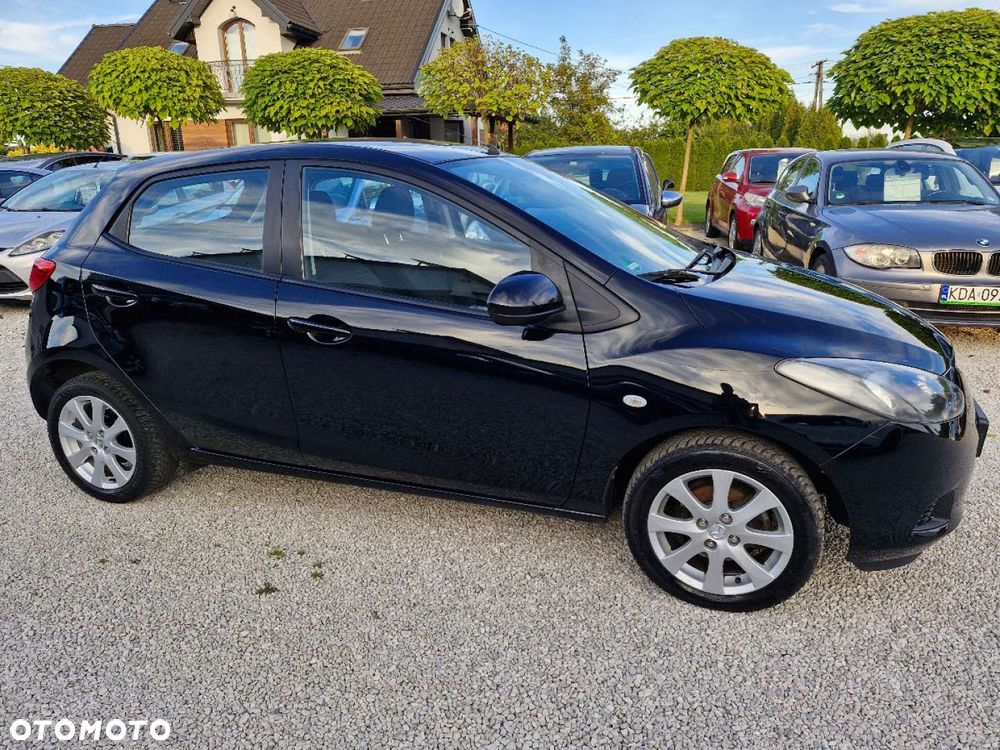 Mazda 2 - 11