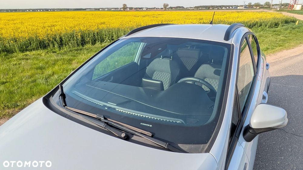 Ford Fiesta - 12