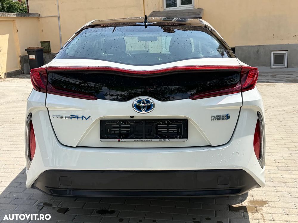 Toyota Prius - 11