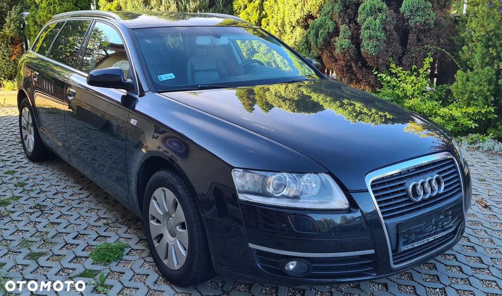 Audi A6 Avant - 1