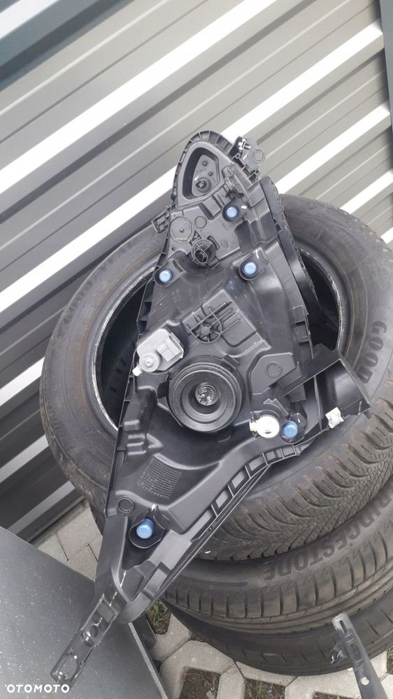 Lampa Lewa Nissan e-NV200 26060-4FE0A igła zwykła - 4