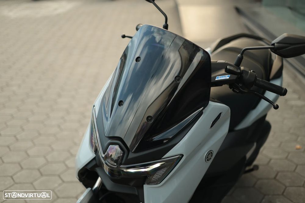 Yamaha NMAX - 9