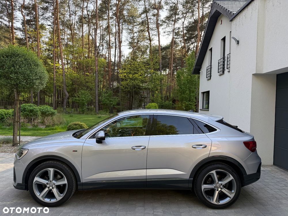 Audi Q3 Sportback 35 TFSI mHEV S-Line S tronic - 3