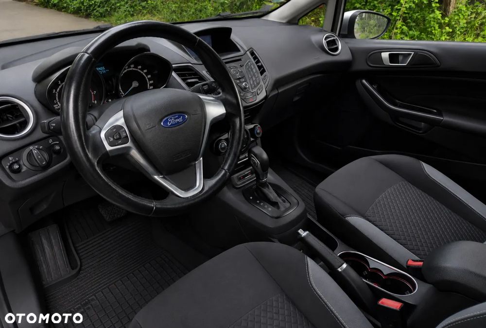 Ford Fiesta 1.0 EcoBoost Powershift Titanium - 7