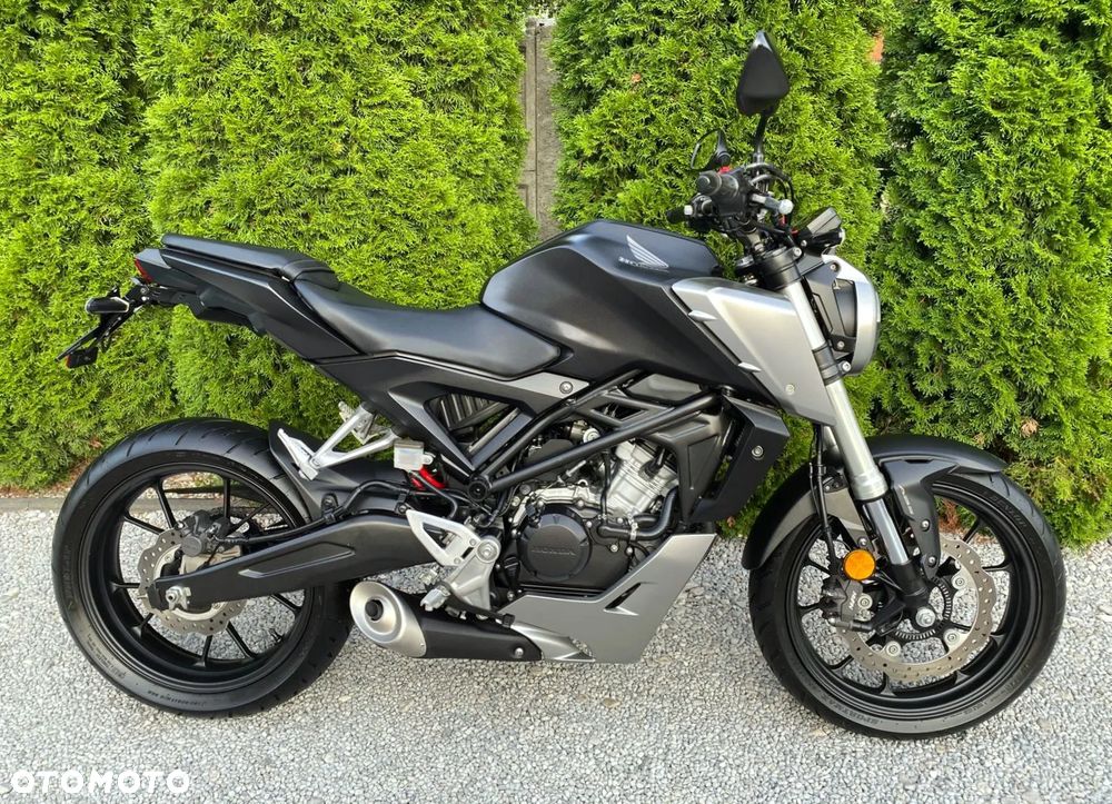 Honda CB - 2