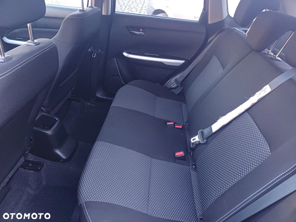 Suzuki Vitara 1.6 Comfort 4WD - 7