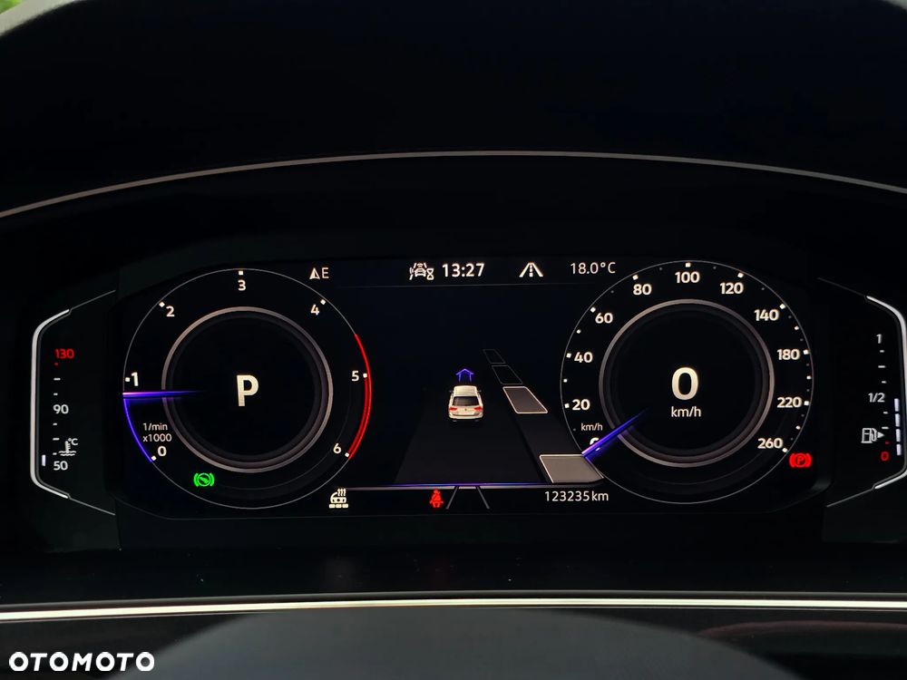 Volkswagen Tiguan 2.0 TDI SCR Elegance DSG - 27