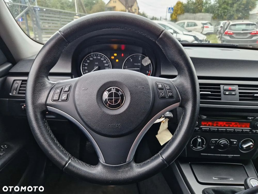 BMW Seria 3 320d - 17